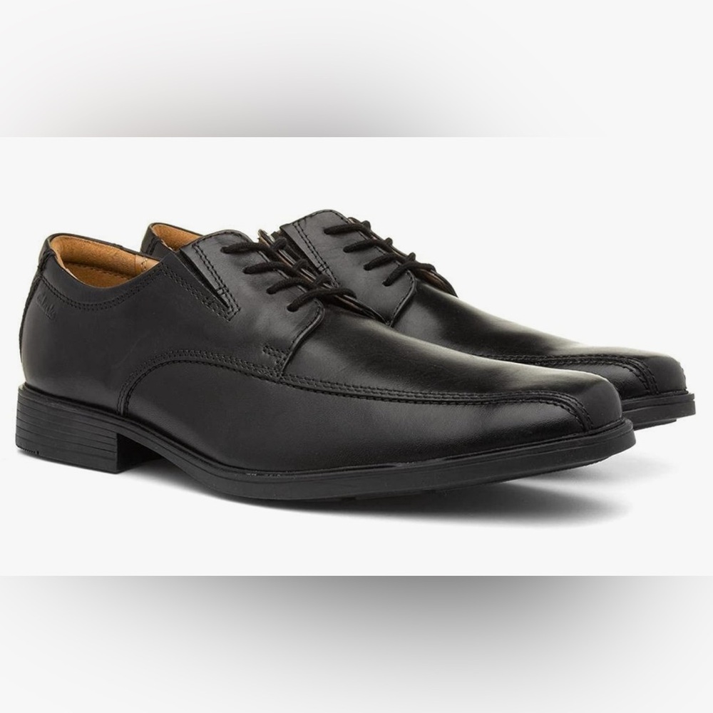 🆕 WIDE!! Clarks Tilden Walk Shoes